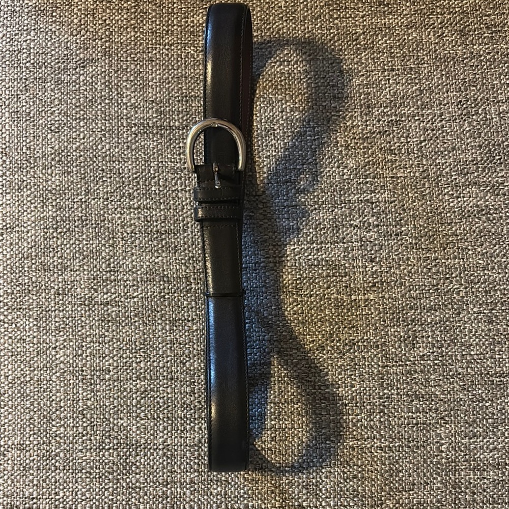 Classic Black Leather Belt Accessory